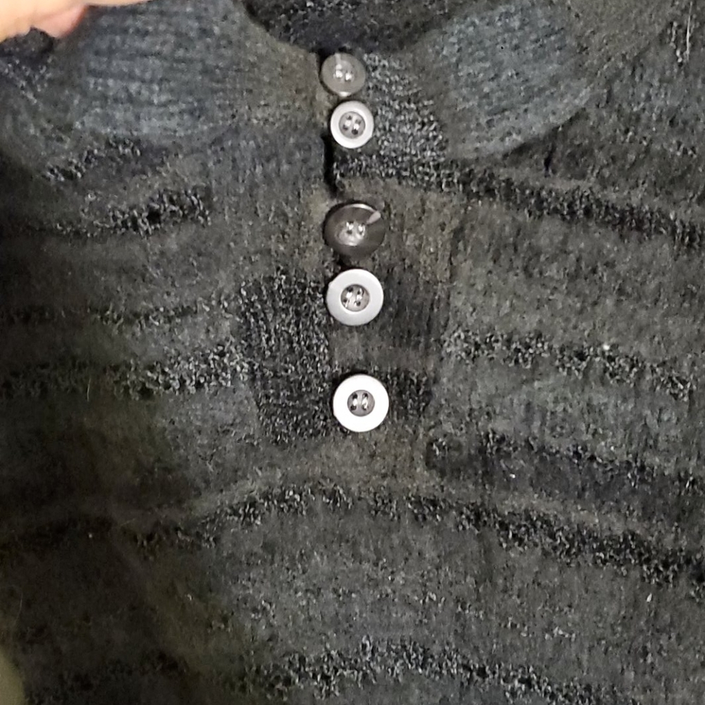 BKE sweater - Picture 3 of 4